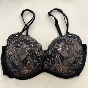 Victoria’s Secret Lace Bra 34E DD Underwire Black